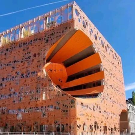 Appartement Dans Peniche Atypique Et Idyllique A Confluence Лион Екстериор снимка