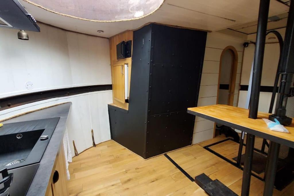 Appartement Dans Peniche Atypique Et Idyllique A Confluence Лион Екстериор снимка